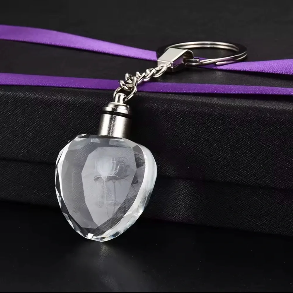 Rose Flower Crystal Heart LED Light Keychain - Red - Picture 7 of 7